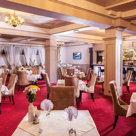 Cristal Park 4*