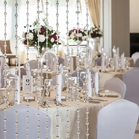 Cristal Park מלון Dąbrowa Tarnowska