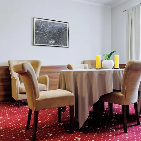 Cristal Park מלון Dąbrowa Tarnowska