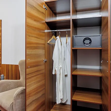 Cristal Park Отель Dabrowa Tarnowska