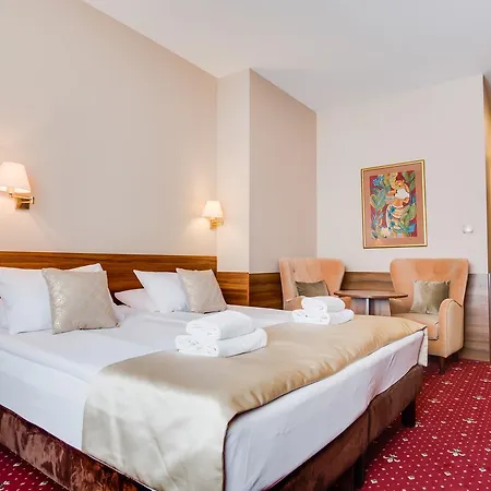 Cristal Park Hotel 4*