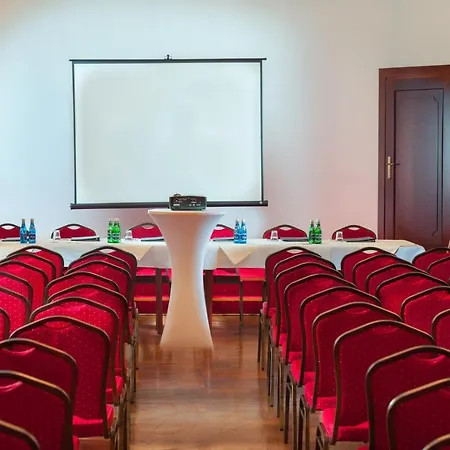 Hotel Cristal Park Dąbrowa Tarnowska