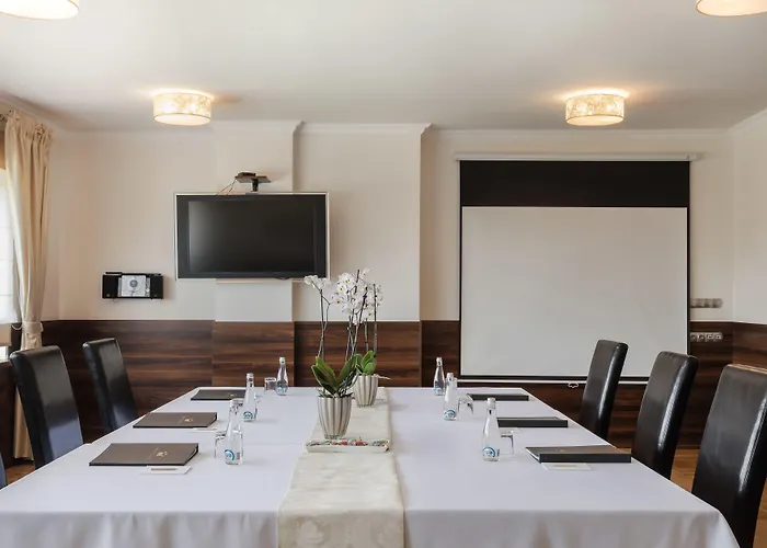 Cristal Park Hotel 4*